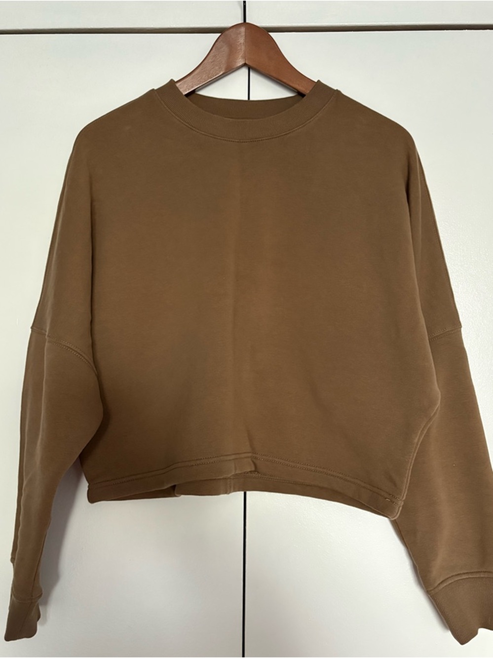 Athleta Cropped Crewneck Sweatshirt in Brown - XS